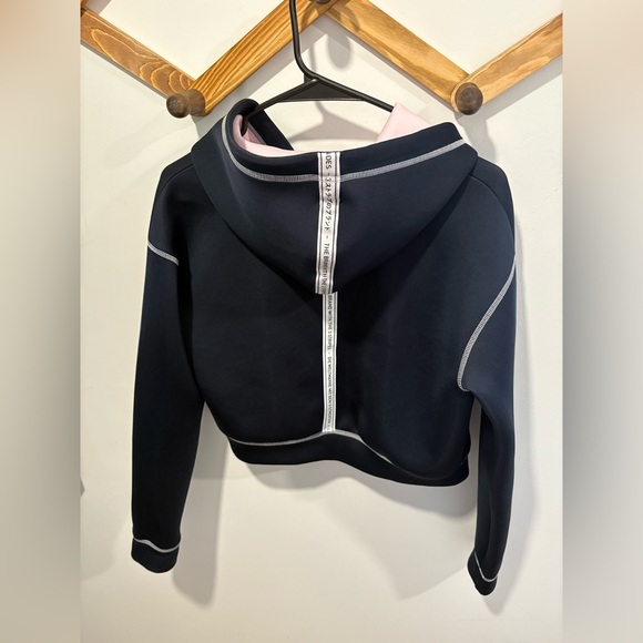 Woman’s Adidas Originals Zip Hoodie 32 - Picture 7 of 10